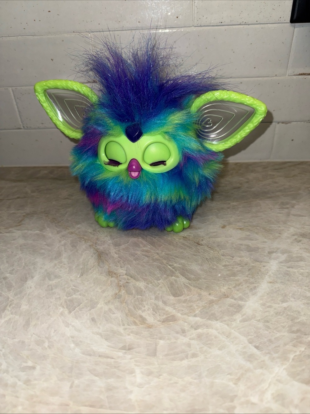 Hasbro 2023 Galaxy Furby Interactive Glow In The Dark Toy Blue Green EUC